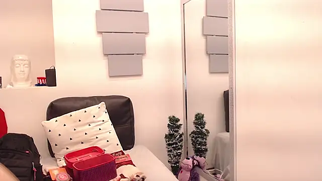 eva_twiss's cam snapshot