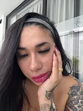 kiim_taaylor's cam snapshot