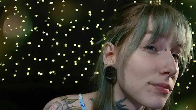 Littlespacemouse's cam snapshot