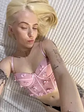 Azure_Lane's cam snapshot