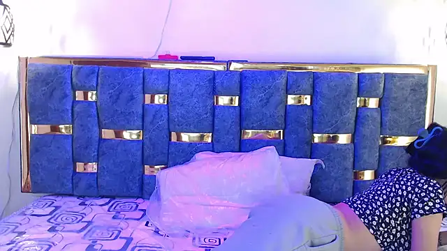 _valery34_'s cam snapshot