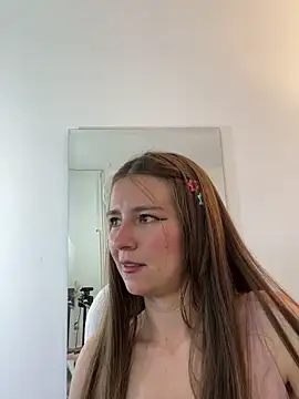 __Skyler's cam snapshot