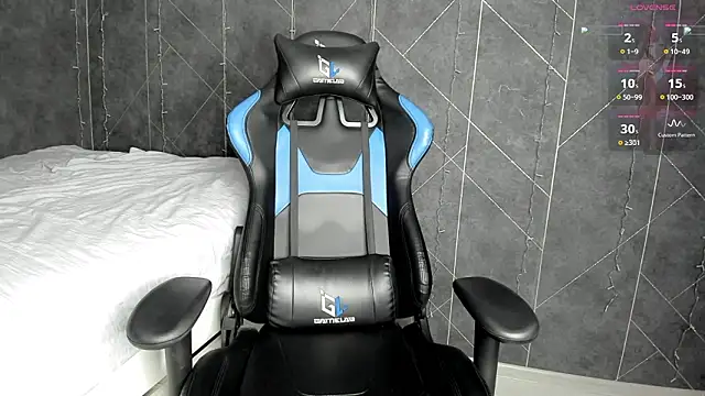 Red_FoxGirl's cam snapshot