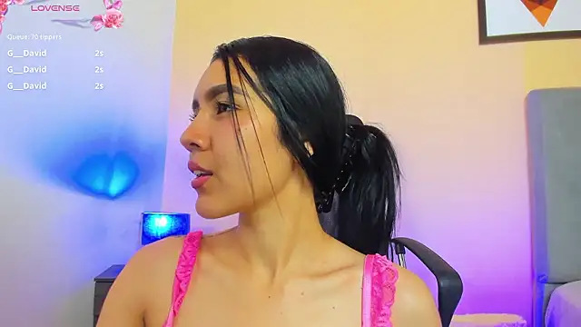 08alice's cam snapshot