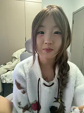 lelebaybay888 live sex cam