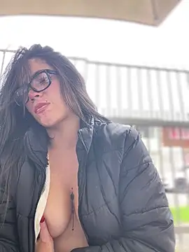 PamelaJonsom_'s cam snapshot