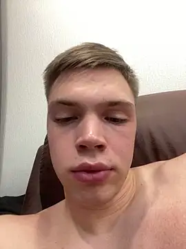 SashaMakedonec live sex cam