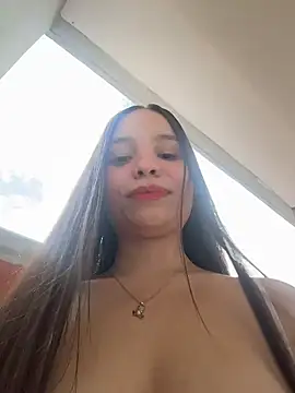 MiaJacksonn live sex cam