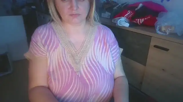 Meliss_Official9's cam snapshot