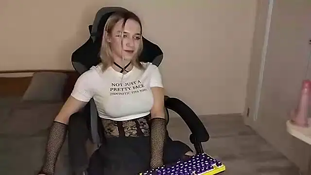 icebenz's cam snapshot