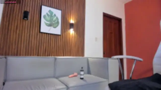 seraphine_arabic's cam snapshot