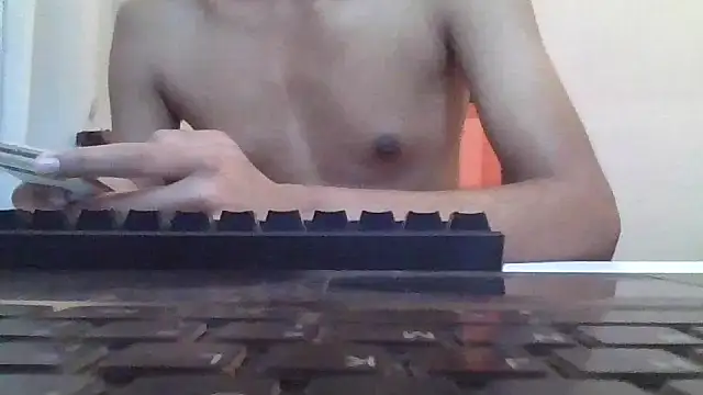 butterChicken069's cam snapshot