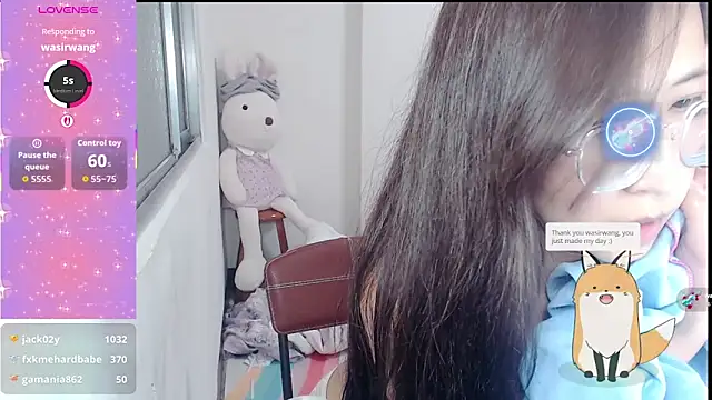 aFanny's cam snapshot