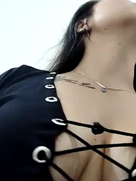 _Sarah-Office1's cam snapshot