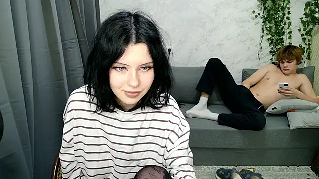 Bonnie_And_C1yde's cam snapshot