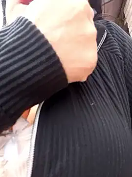 SAMMY_30-'s cam snapshot