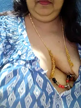 tamilthanushri's cam snapshot