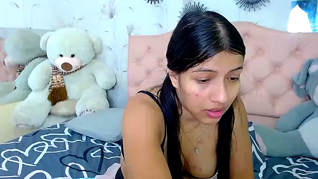 zara_cute's cam snapshot