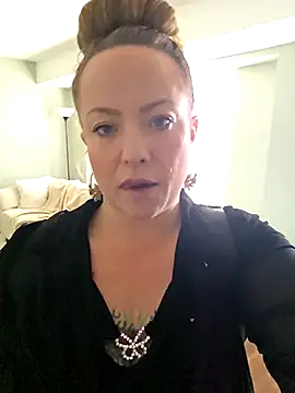 julimonroe's cam snapshot