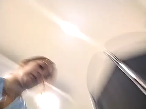 Mery_Moon123's cam snapshot