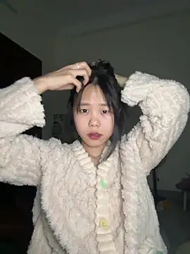 Emely-lysea's cam snapshot