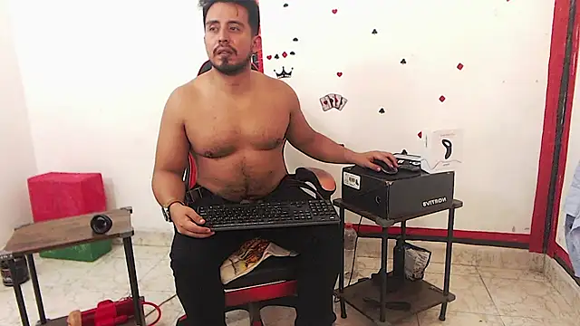 KalethBigDick live sex cam