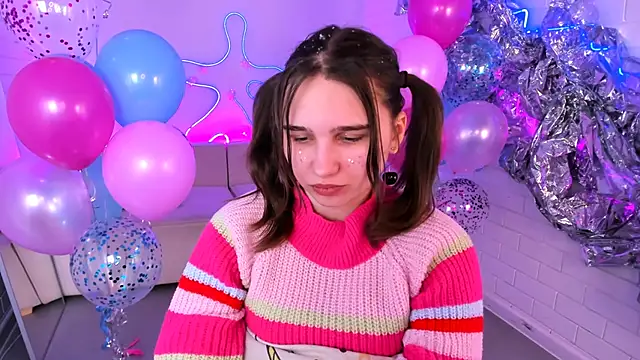 TessaMill's cam snapshot