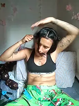 Yaumiko's cam snapshot