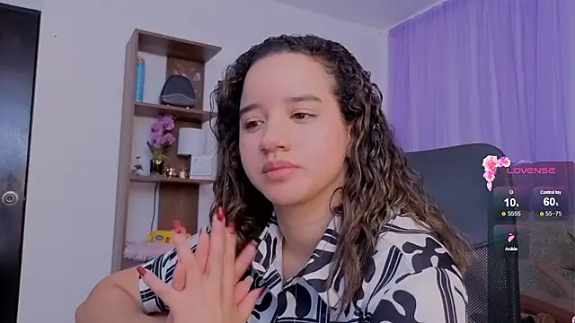 emilyrouxe's cam snapshot