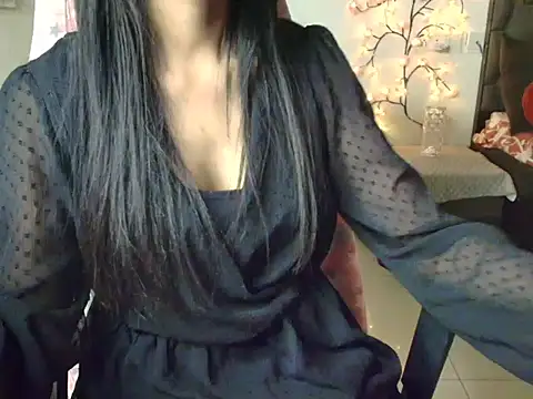 CUTE_princess_143 live sex cam