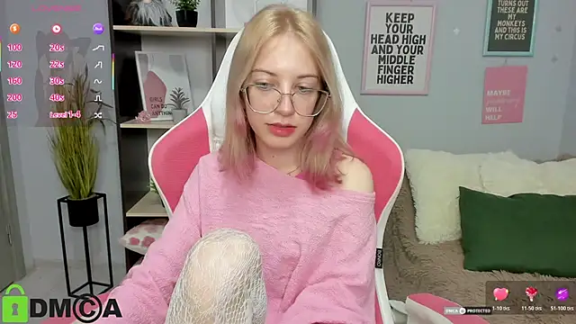 InfernoMia's cam snapshot