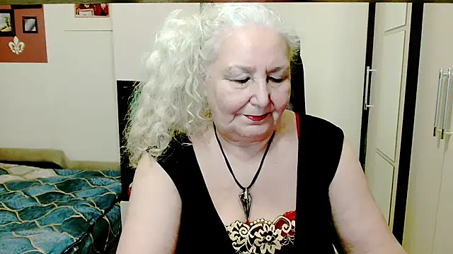 GrannyAlisa's cam snapshot