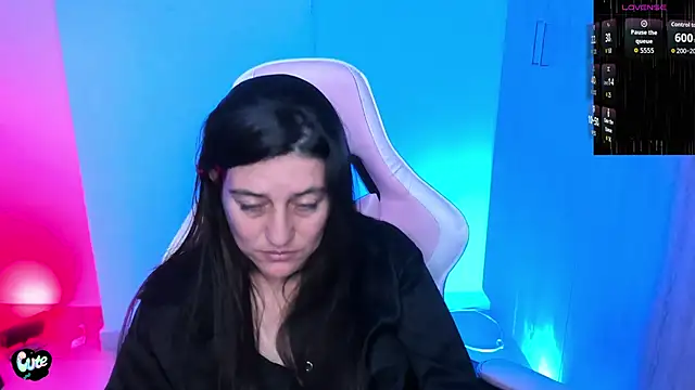 Saskyaa's cam snapshot