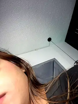 MayaMoanXXX live sex cam