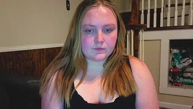 PhatAssBlond's cam snapshot