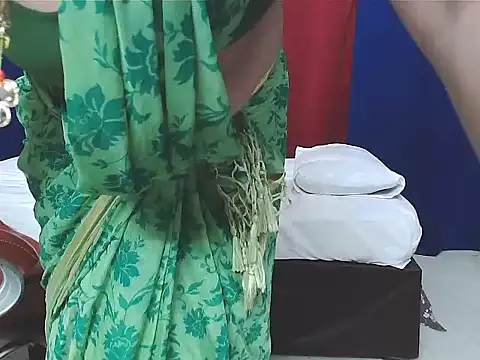 sunitha-3's cam snapshot