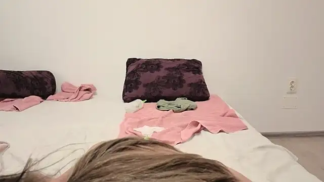 b0uncingb00bs's cam snapshot