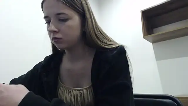 SweetBellaa_'s cam snapshot