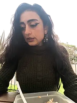 Lila_Desiree live sex cam