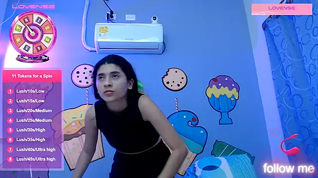 skinnykalitzo18's cam snapshot