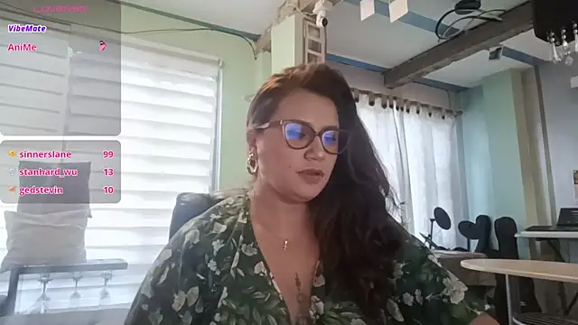 Vesper_Vixen live sex cam