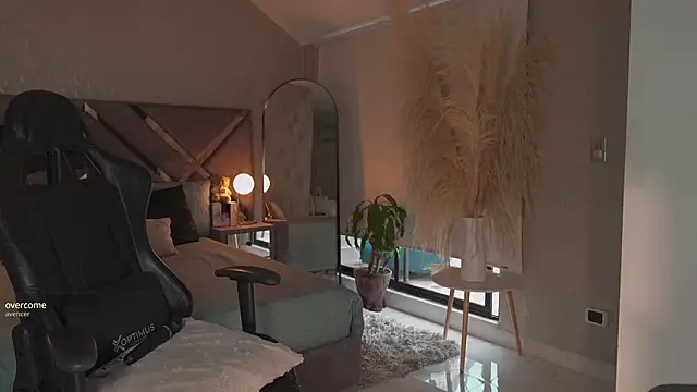 KateOwens's cam snapshot