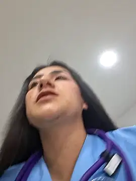 CAROLINE__07's cam snapshot