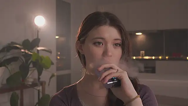 EleniRoeber live sex cam