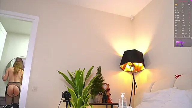 VallieBrandwein live sex cam