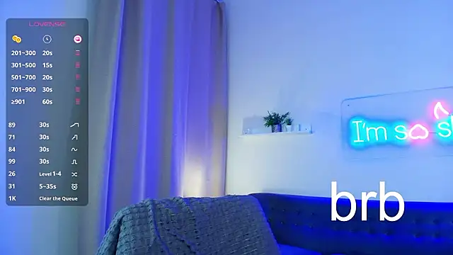 arielabradberry's cam snapshot