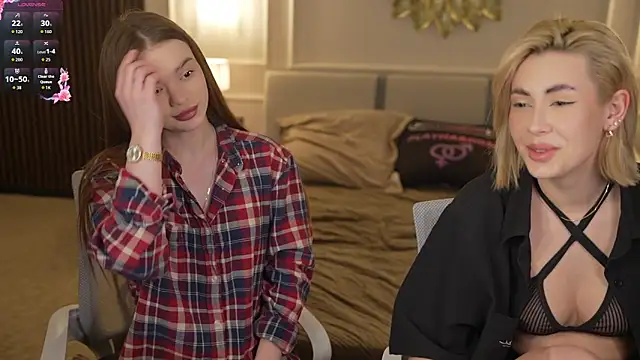 Zlata_Sky's cam snapshot