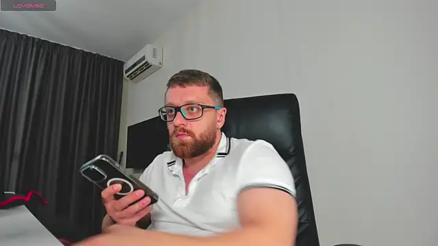 Findom_guy's cam snapshot