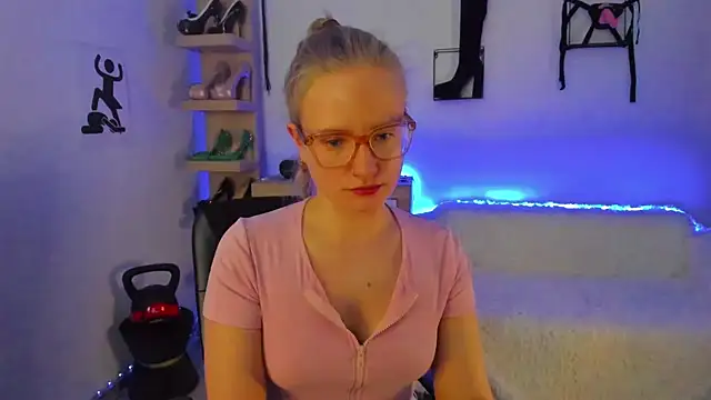 NancyHottie's cam snapshot