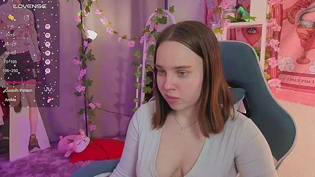 lunalyna's cam snapshot